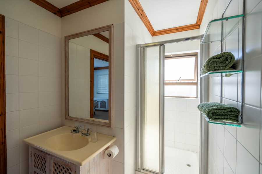5 Bedroom Property for Sale in East Bank Eastern Cape